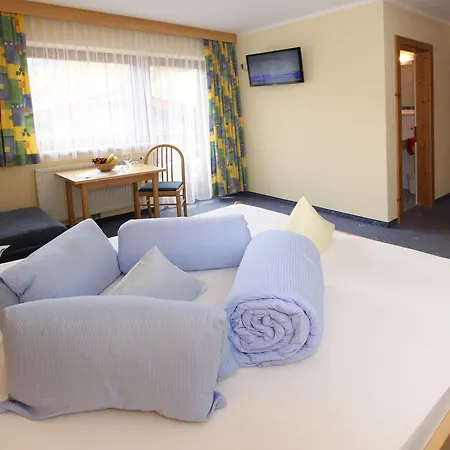 Tonis Ferienheim Apartamento Sölden